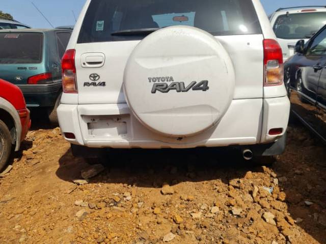 Toyota RAV4, Voitures, Conakry