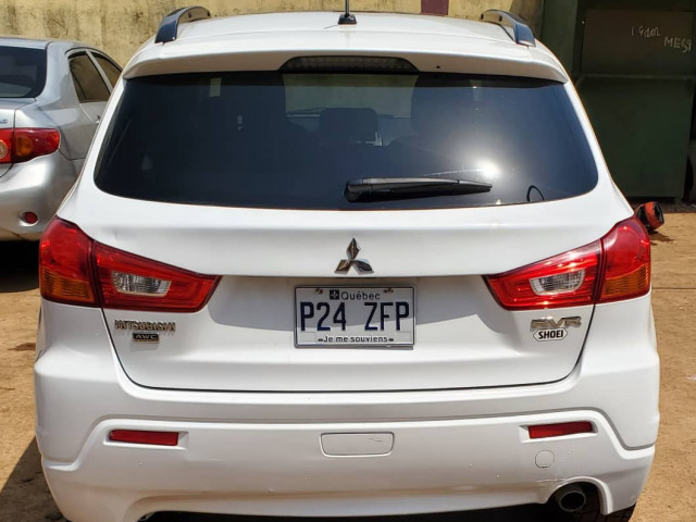 Mitsubishi RVR, Voitures, Conakry