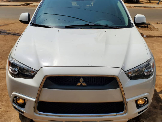 Mitsubishi RVR, Voitures, Conakry
