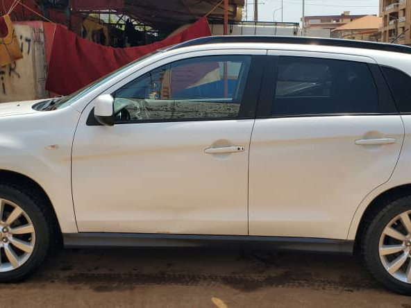 Mitsubishi RVR, Voitures, Conakry