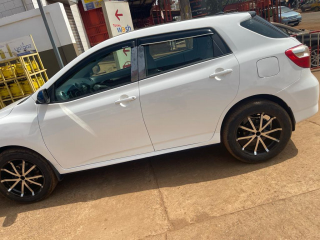 Toyota Matrix, Voitures, Conakry