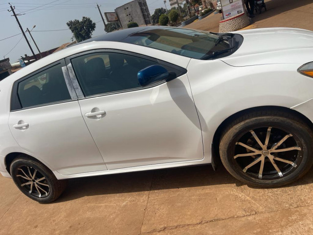 Toyota Matrix, Voitures, Conakry