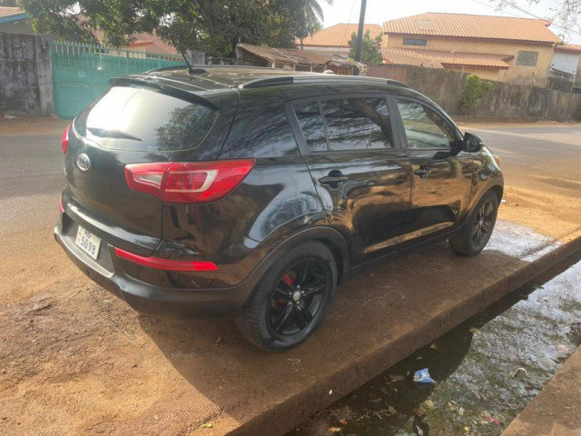 Kia Sportage, Voitures, Conakry