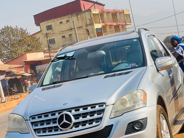 Mercedes-Benz Classe ML, Voitures, Conakry