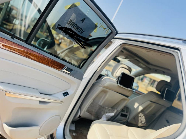 Mercedes-Benz Classe ML, Voitures, Conakry