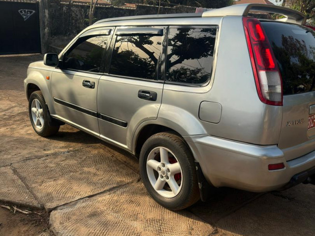 Nissan Xtrail, Voitures, Conakry