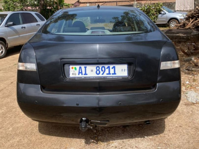 Nissan Primera, Voitures, Conakry