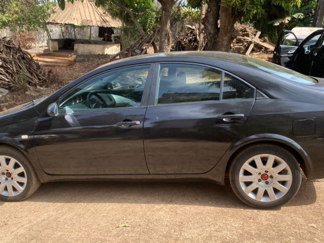 Nissan Primera, Voitures, Conakry