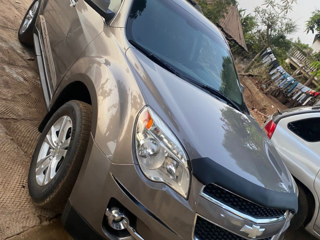 Chevrolet Equinox, Voitures, Conakry