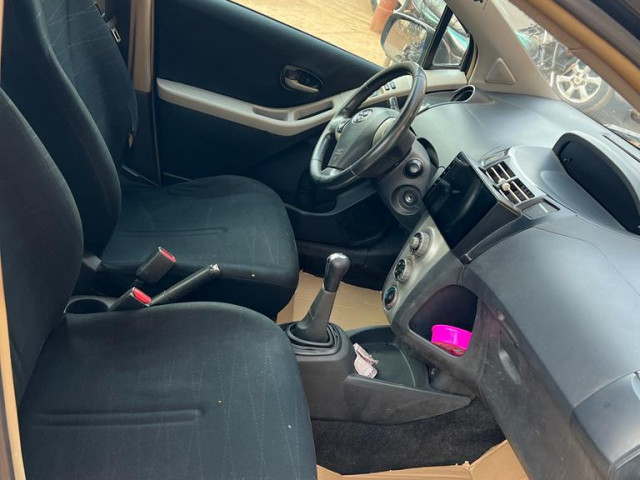 Toyota Yaris, Voitures, Conakry