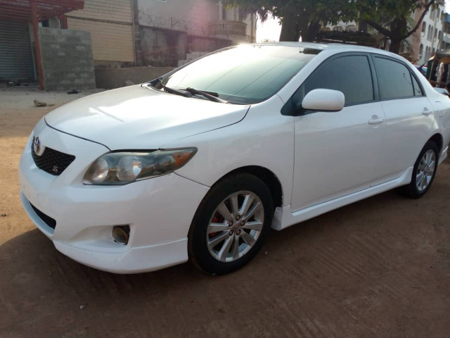 Toyota Corolla, Voitures, Conakry