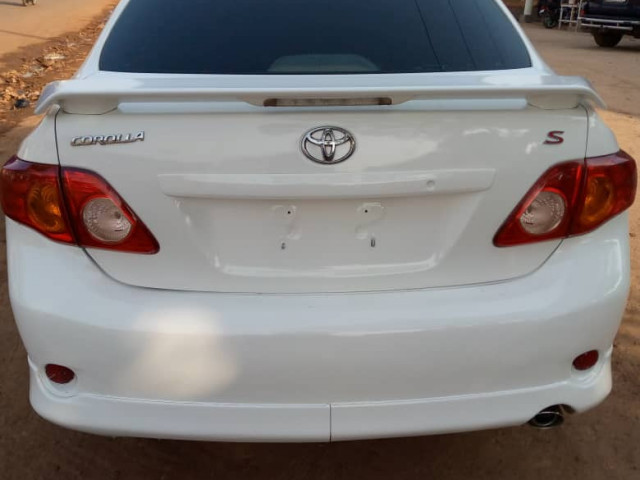 Toyota Corolla, Voitures, Conakry