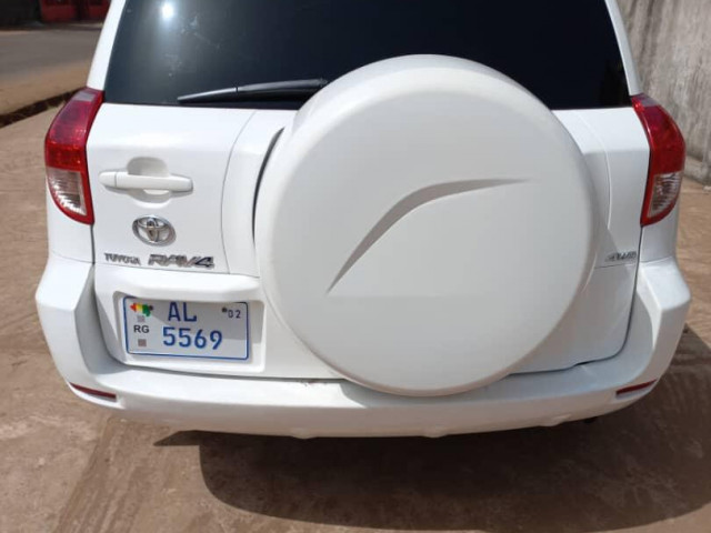 Toyota Rav4, Voitures, Conakry