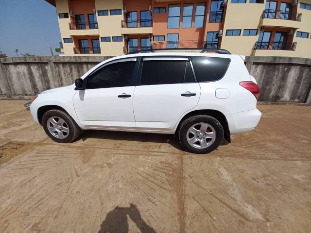 Toyota Rav4, Voitures, Conakry