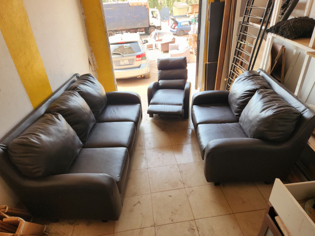 Fauteuils Canapé en liquidation, Lits - Fauteuils, Conakry