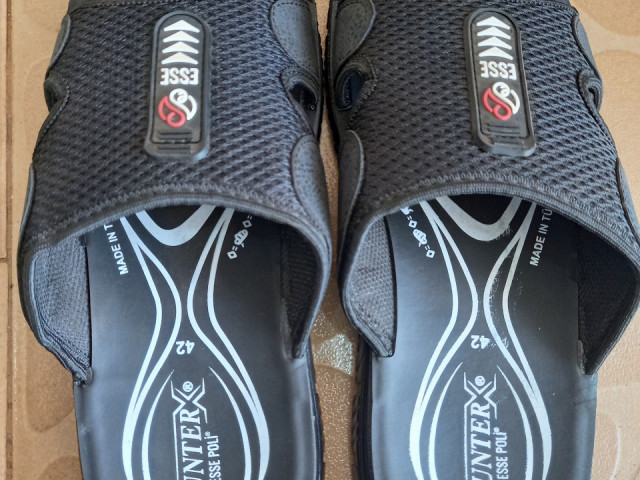 Chaussures, Chaussures, Conakry