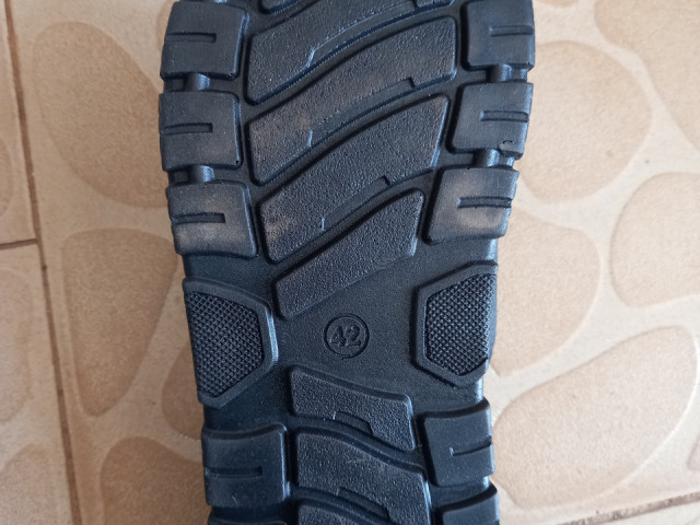 Chaussures, Chaussures, Conakry