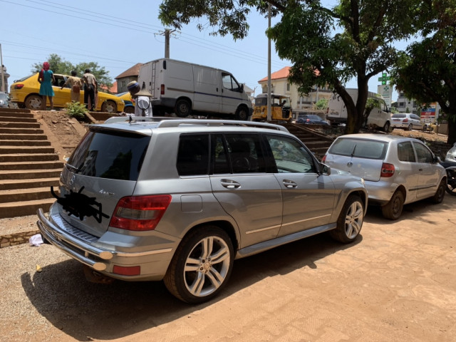Mercedes-Benz Classe GLK, Voitures, Conakry