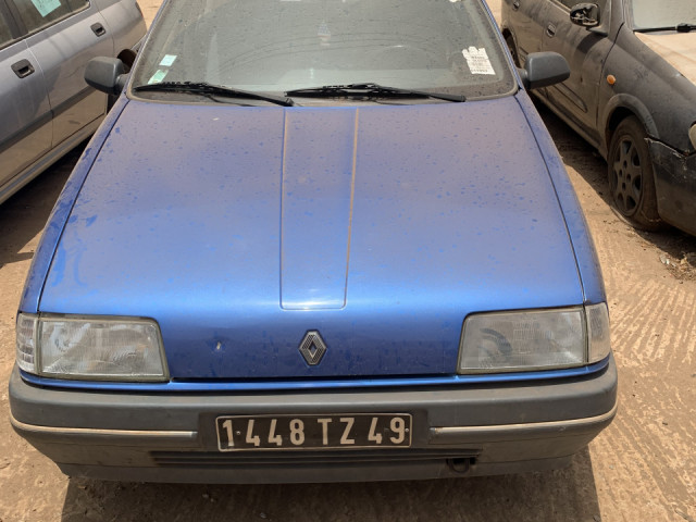 Renault 19, Voitures, Conakry