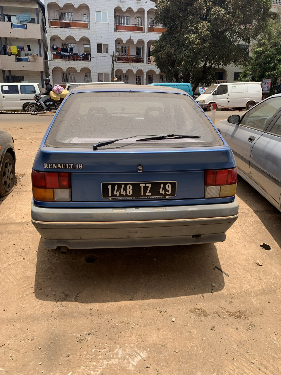 Renault 19, Voitures, Conakry