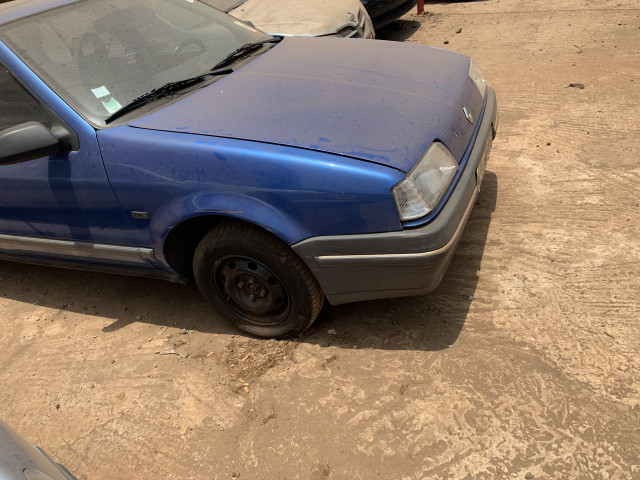 Renault 19, Voitures, Conakry