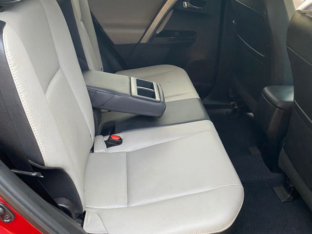 Toyota RAV4, Voitures, Conakry