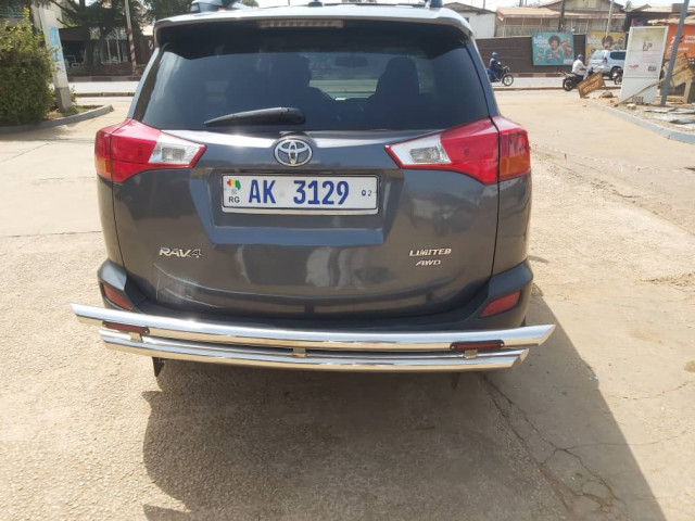 Toyota RAV4, Voitures, Conakry
