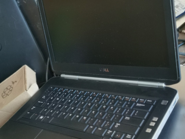 Dell Latitude, Ordinateurs - Moniteurs, Conakry