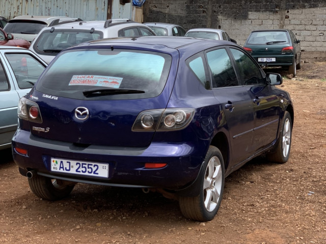 Mazda 3, Voitures, Conakry