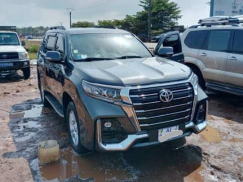 Toyota Land Cruiser Prado, Voitures, Conakry