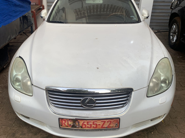 Lexus SC, Voitures, Conakry