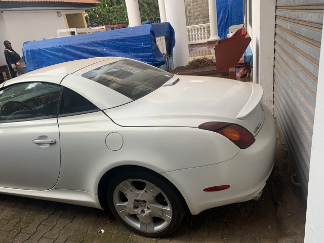 Lexus SC, Voitures, Conakry