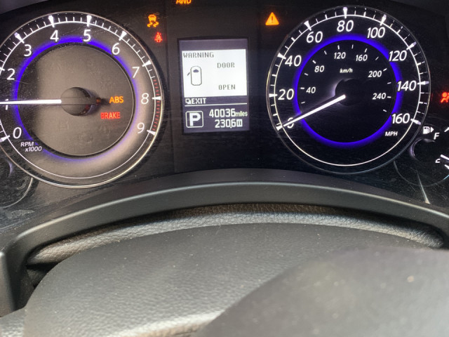 Infiniti QX50, Voitures, Conakry