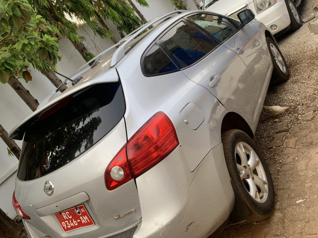 Nissan Rogue, Voitures, Conakry