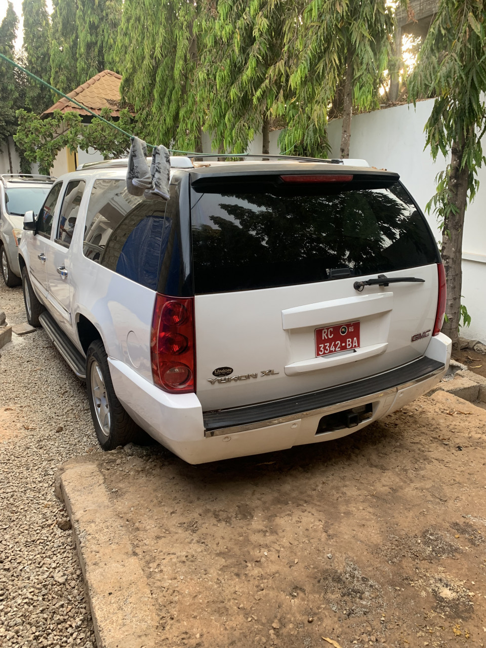 GMC Yukon XL, Voitures, Conakry