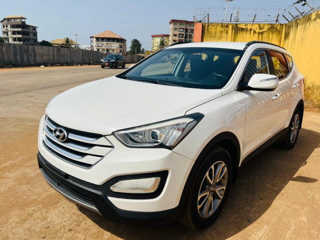 Hyundai Santa Fe, Voitures, Conakry