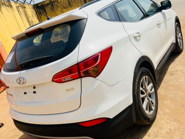Hyundai Santa Fe, Voitures, Conakry