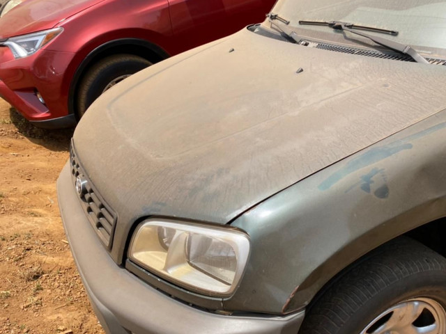 Toyota RAV4, Voitures, Conakry