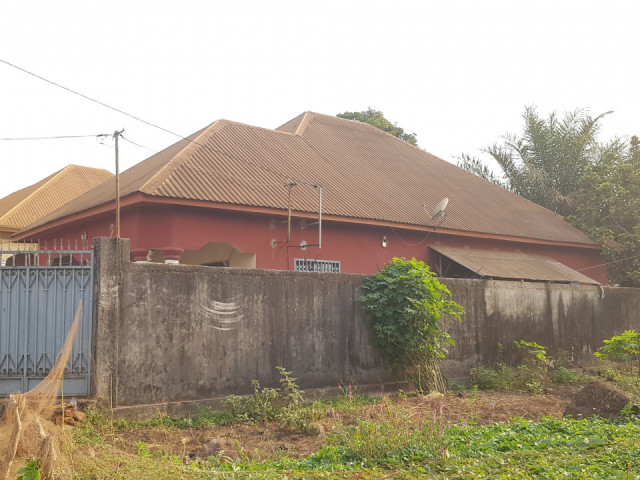 Maison à Sonfonia Centre, Maisons, Conakry