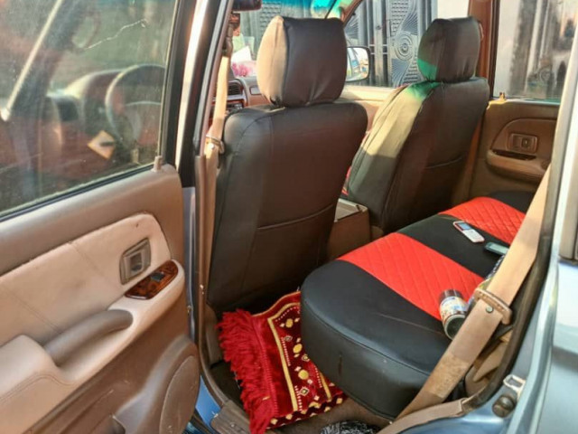 Toyota Land Cruiser Prado, Voitures, Conakry
