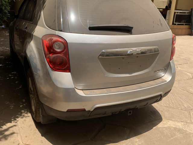 Chevrolet Equinox, Voitures, Conakry