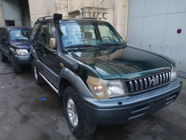 Toyota Land Cruiser Prado, Voitures, Conakry