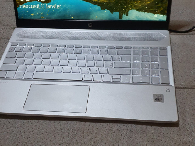 HP Pavilion 15-CS3063CL, Électroniques de Bureau, Conakry