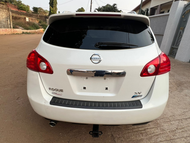 Nissan Rogue, Voitures, Conakry