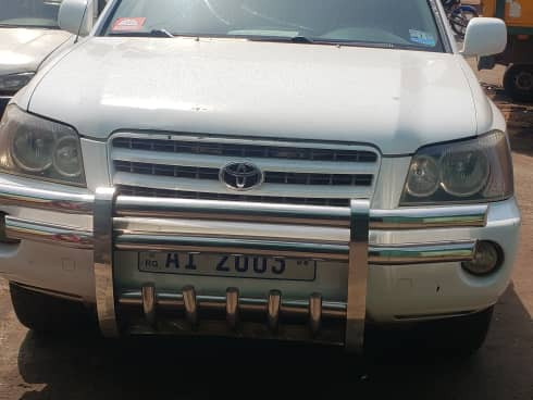 Toyota Highlander, Voitures, Conakry