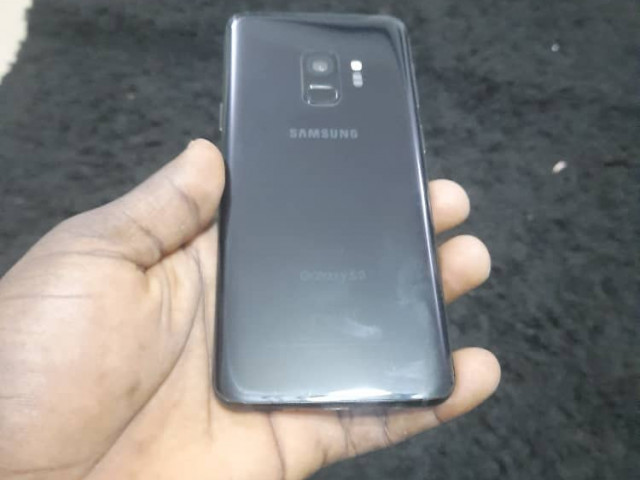 Samsung Galaxy S9, Téléphones Mobiles, Conakry