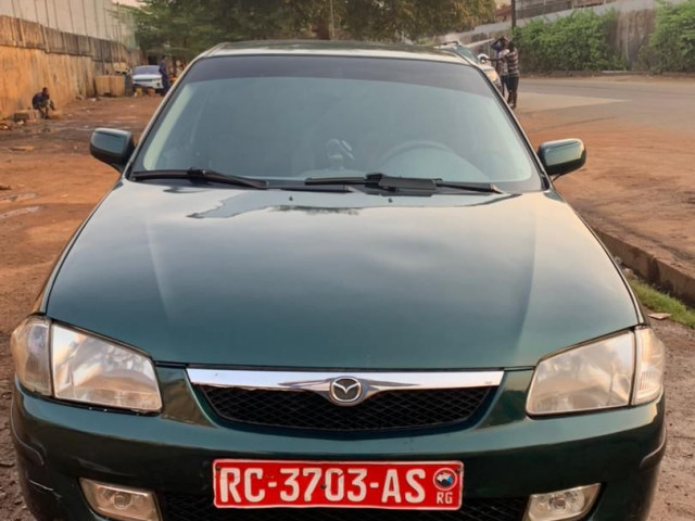 Mazda 323, Voitures, Conakry