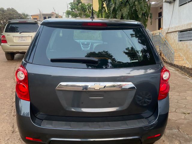 Chevrolet Equinox, Voitures, Conakry