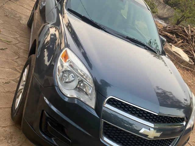 Chevrolet Equinox, Voitures, Conakry