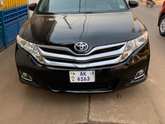 Toyota Venza, Voitures, Conakry